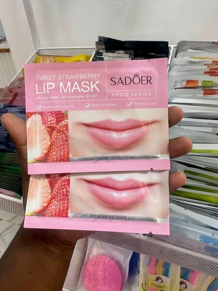 Lip Mask