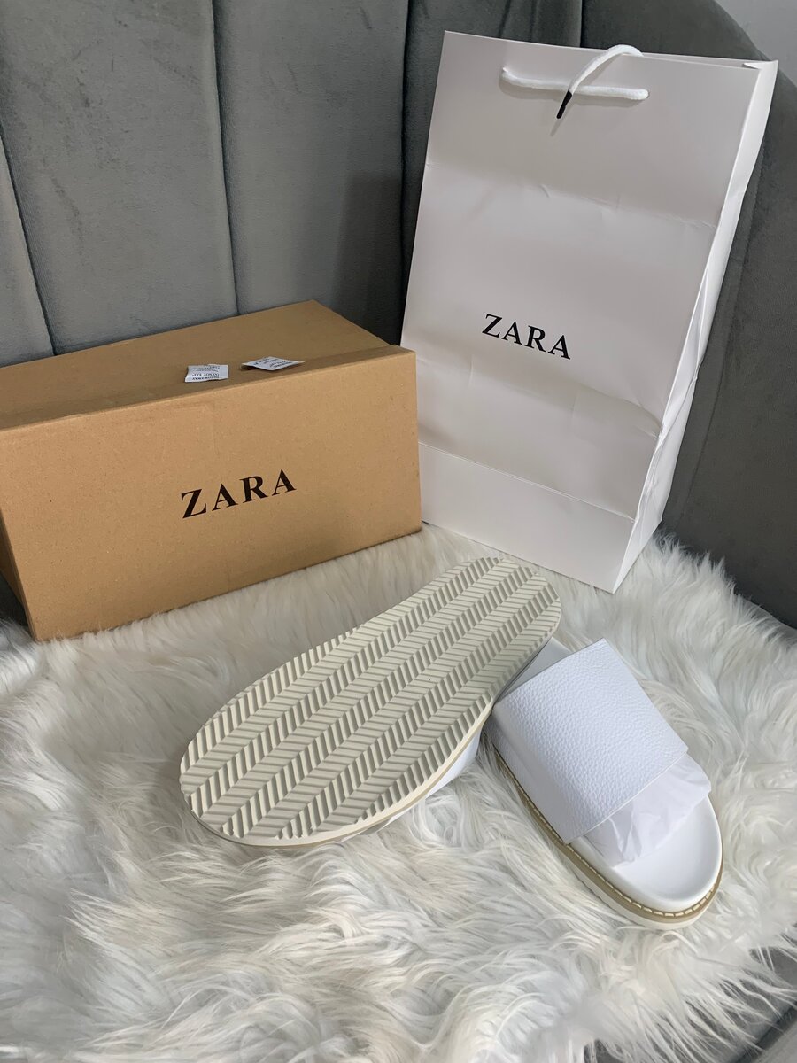 Sandales plates ZARA
