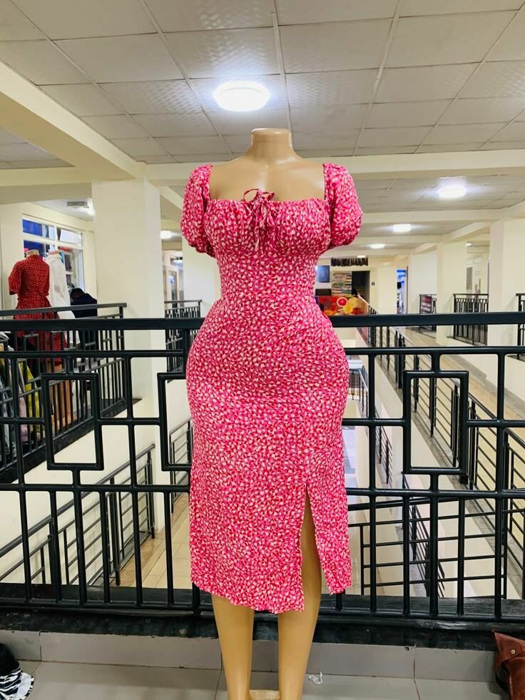 Robe élégante à motifs floral