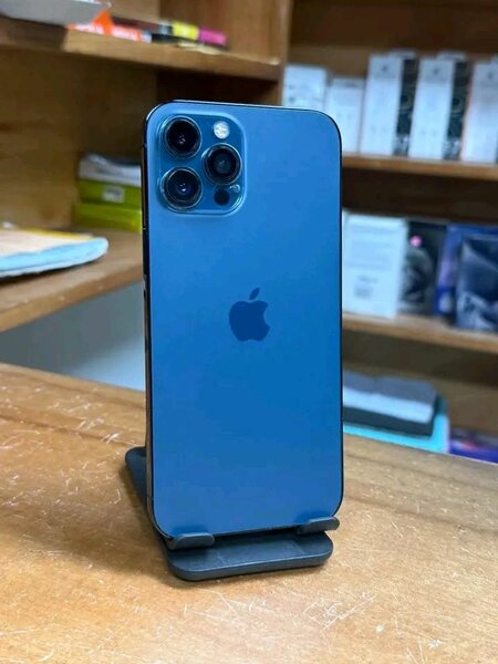 Apple iPhone 12 Pro