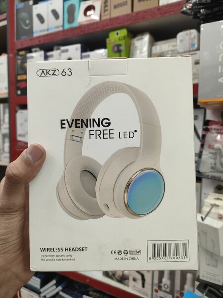 AKZ 63 Headphone