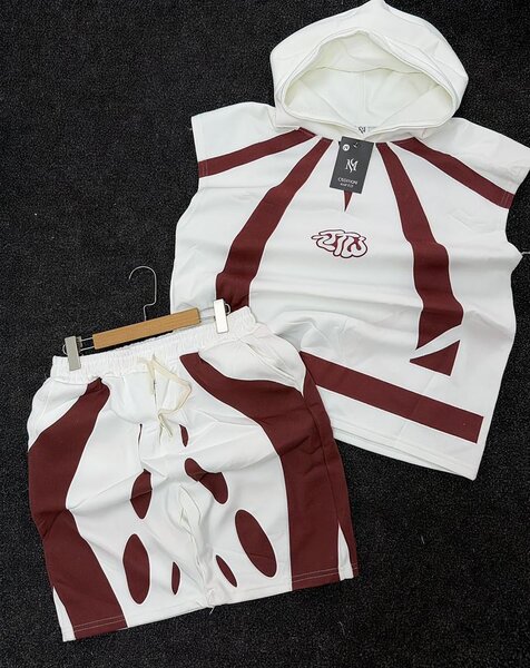 Ensemble survêtement et short