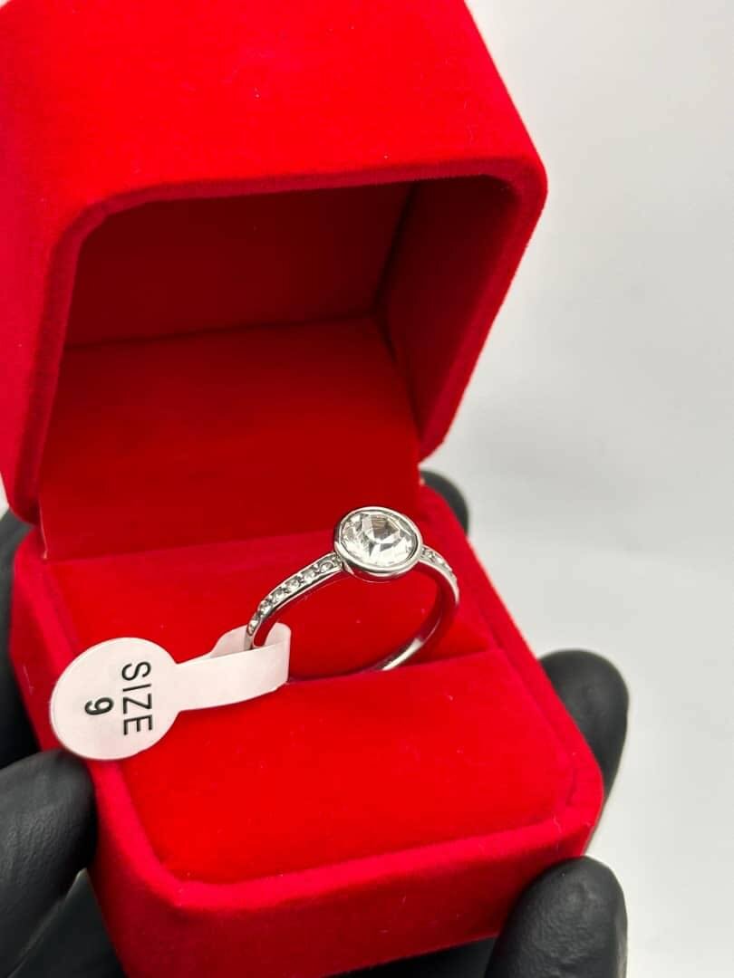 Bague élégante en or plaqué