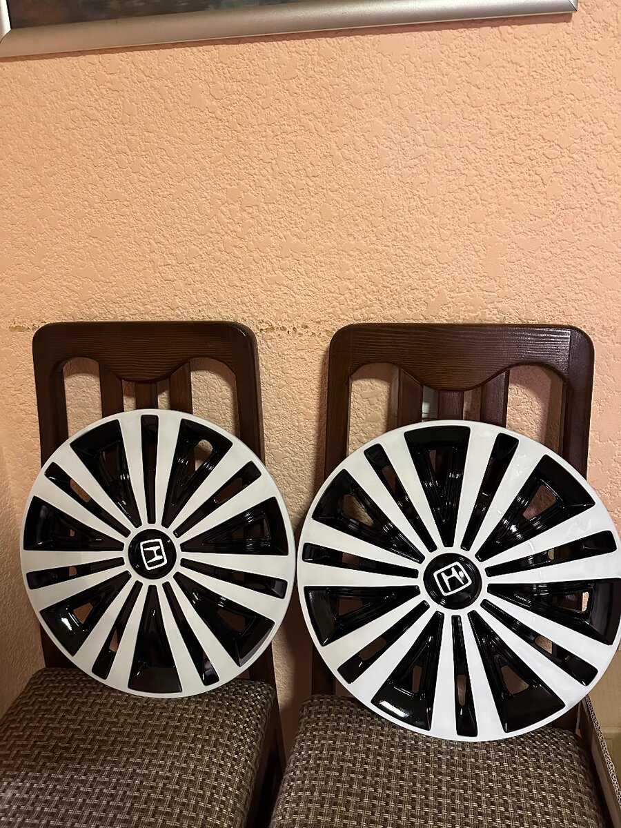 Колпаки на r15