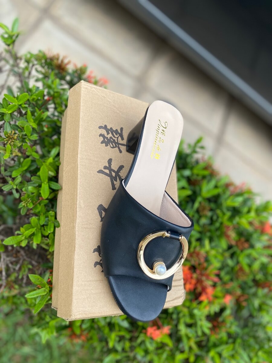 Sleek high heels ladies easy wear sandal