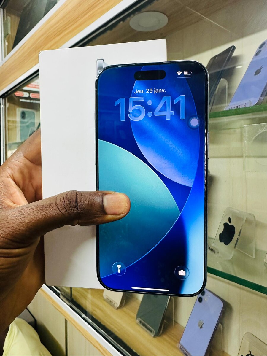 iPhone 17 Air - Batterie 100%