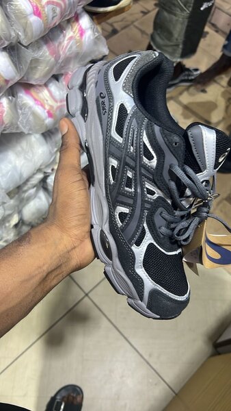 Chaussures de sport légères