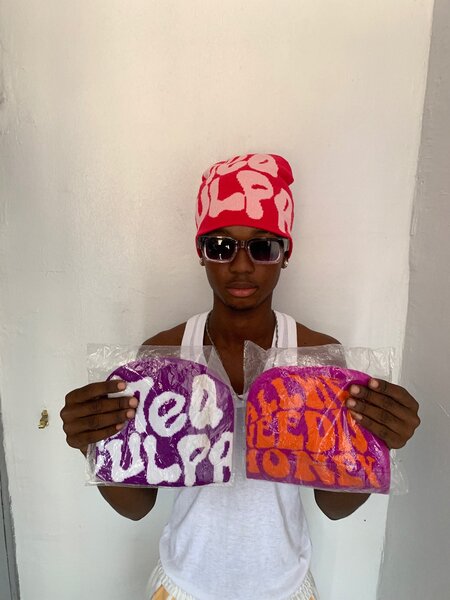 Bonnet en Fausse Fourrure Coloré