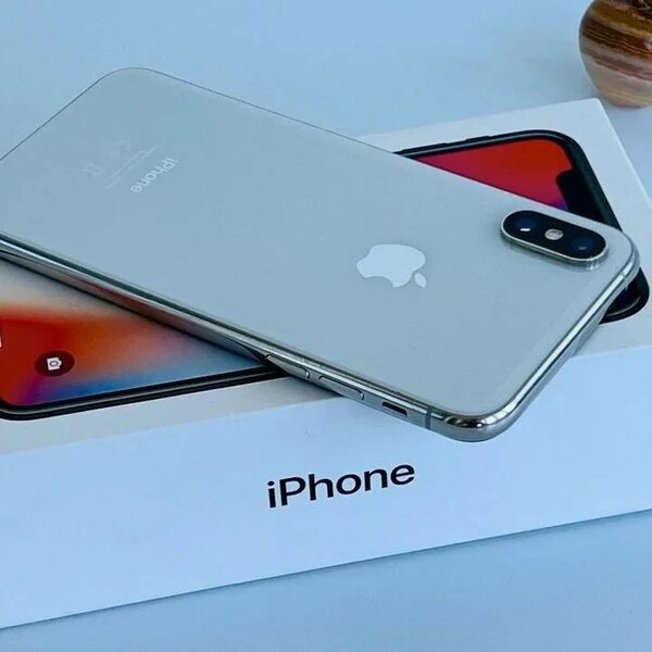 iPhone X 256Go neuf scellé 