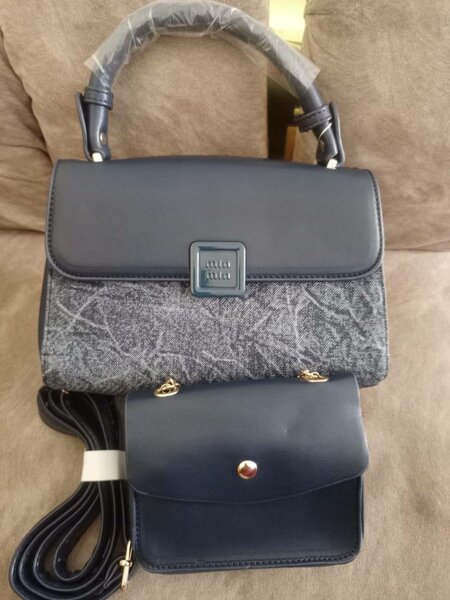 Sac à main femme gris et noir