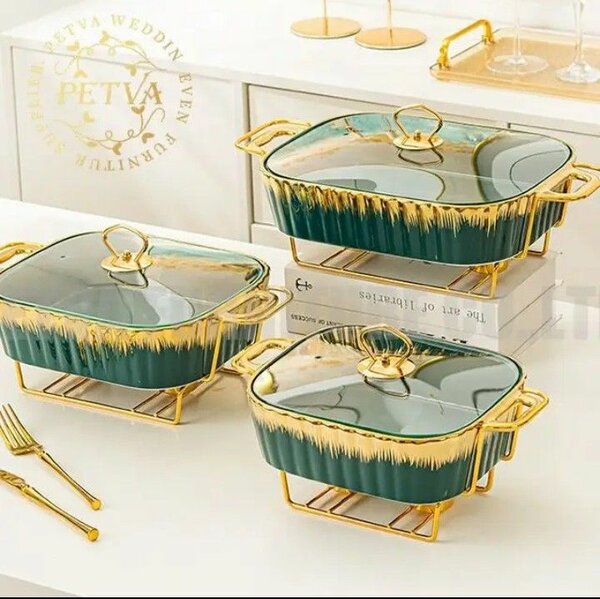 Ensemble de plats à servir en verre PETVA