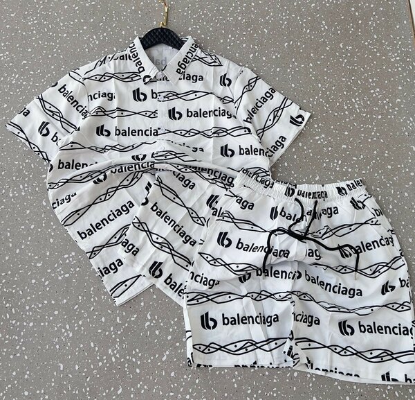 BLACKMEN VINTAGE TOP AND DOWN