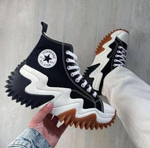 Converse Run Star Motion