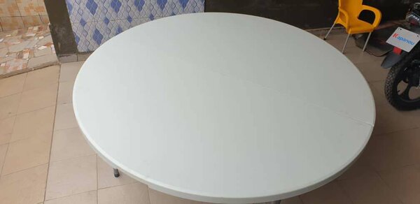 Table pliante ronde blanche
