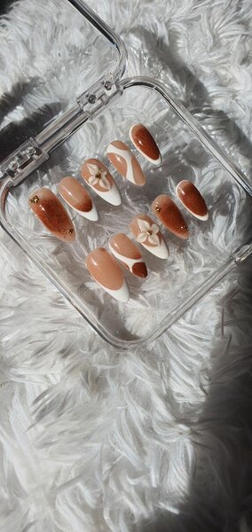 Ongles Press-On chocolat