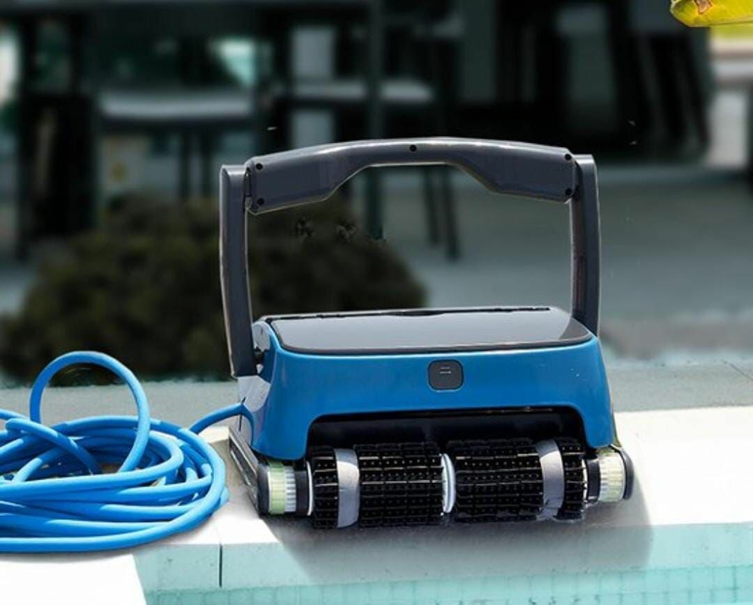 Robot nettoyeur piscine autonome