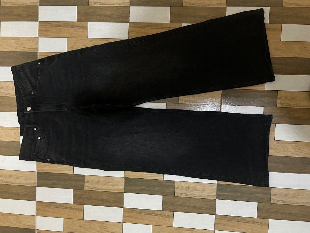 Baggy black H&M jeans
