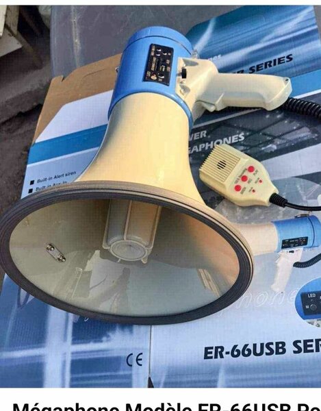 Mégaphone ER-66USB Rechargeable