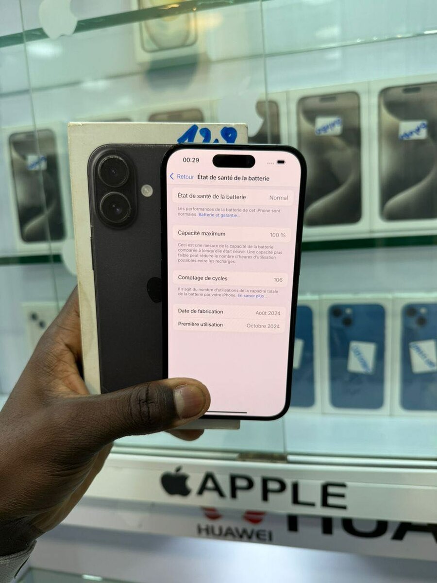 iPhone 16 128go quasi neuf avec son carton