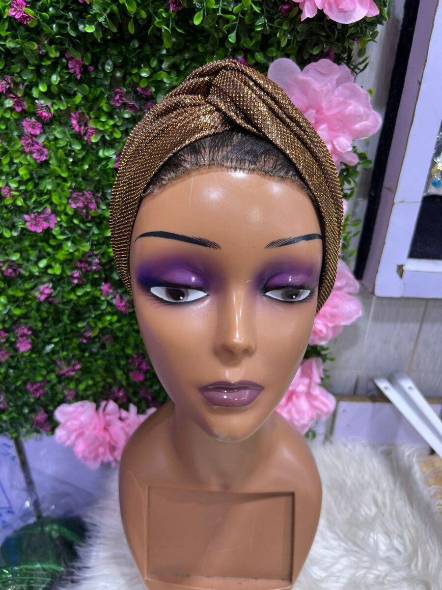 Turbans élégants en tissu