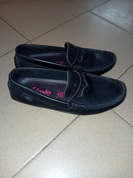 Mocassins en cuir noir élégant