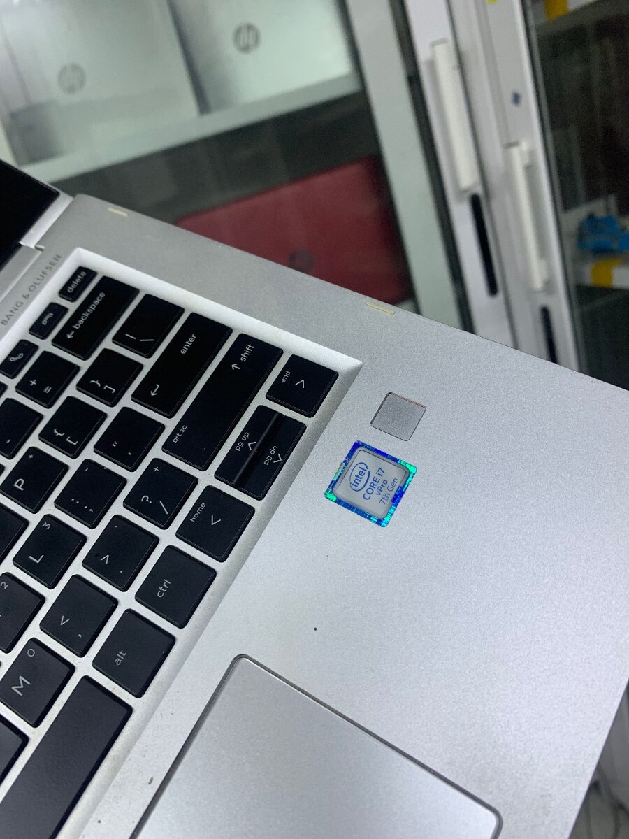 Hp elite book 1030 G2