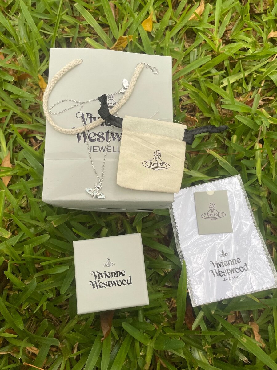 Collier Vivienne Westwood Argent