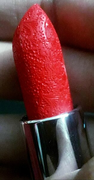 BSIMONE  embossed mate imported lipstic  with box