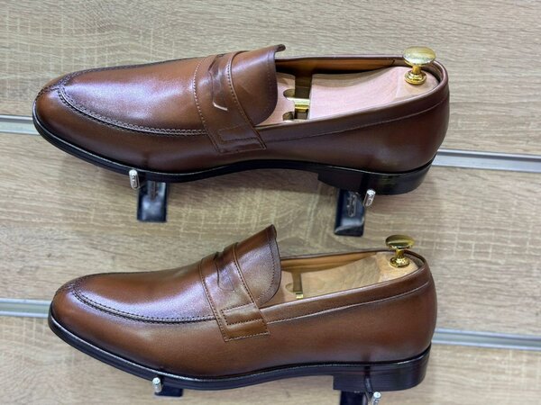 Chaussures en cuir homme élégantes