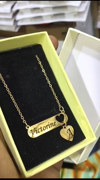 Gourmette et chaîne personnalisée