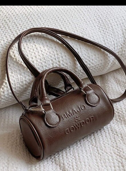 Sac bandoulière cylindre élégant