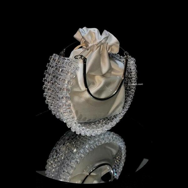 Sac à main en perles élégant