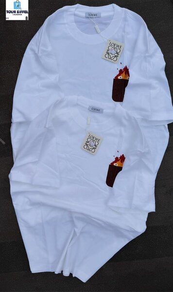 T-shirts blancs unisexes à motif