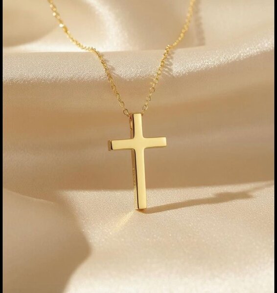 Collier croix en or