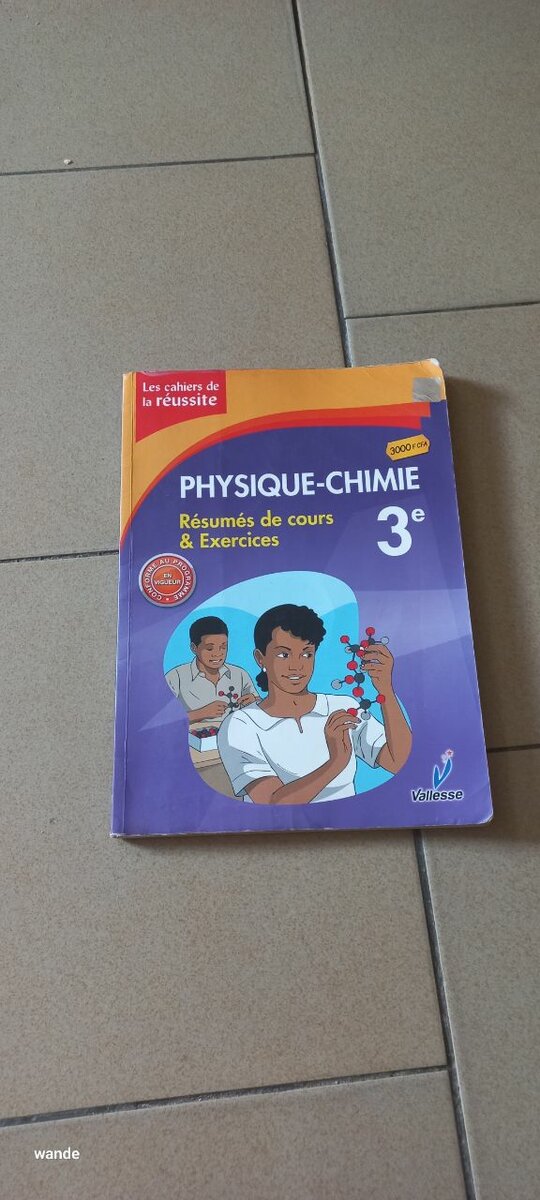 Livre Physique-Chimie 3e