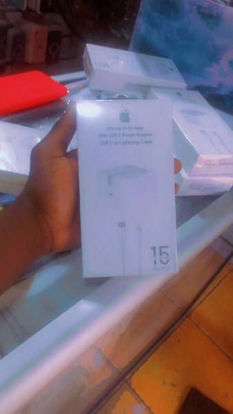 65W USB-C Power Adapter USB-Lightning Full charger