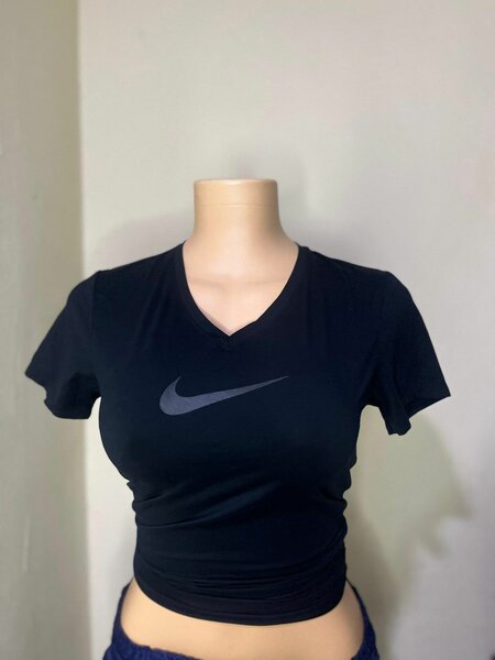 T-shirt Nike noir femme