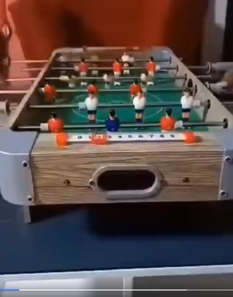 TABLE DE FOOTBALL 