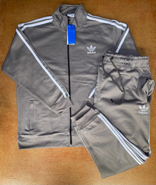 Tracksuit gris