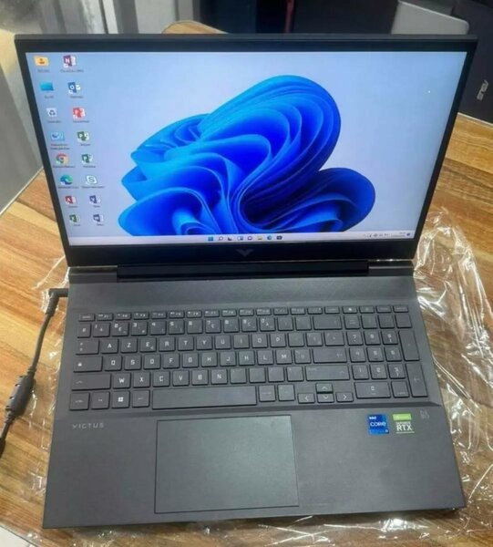 PC Gamer VICTUS core I7 12ieme génération Carte graphique NVIDIA RTX