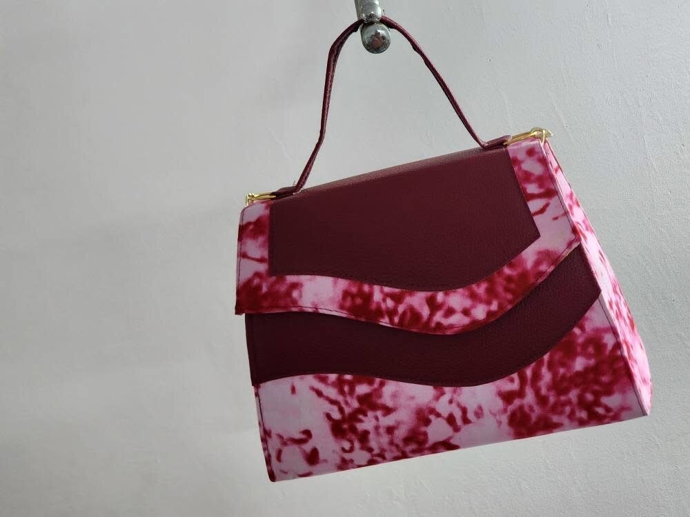 Sac à main élégant en cuir