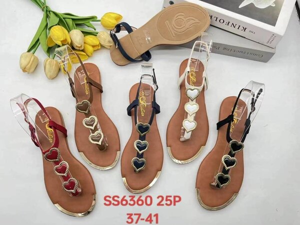 Sandales à cœur femme