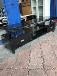 Meuble TV en verre noir élégant