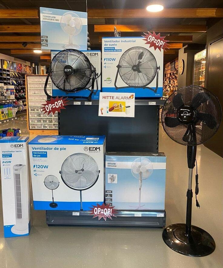 Standing fan