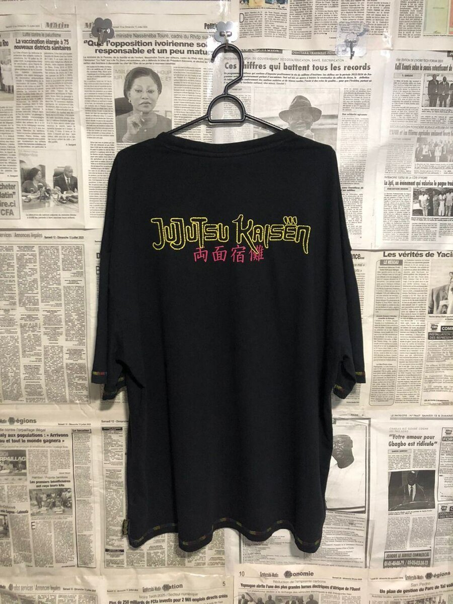 T-shirt manga Jujutsu Kaisen