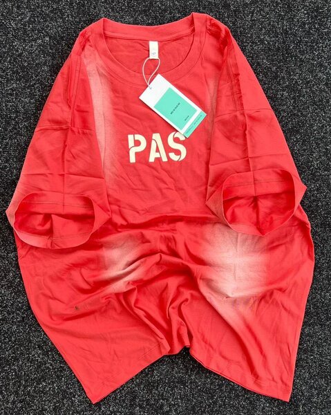 Robe ample rouge "PAS"