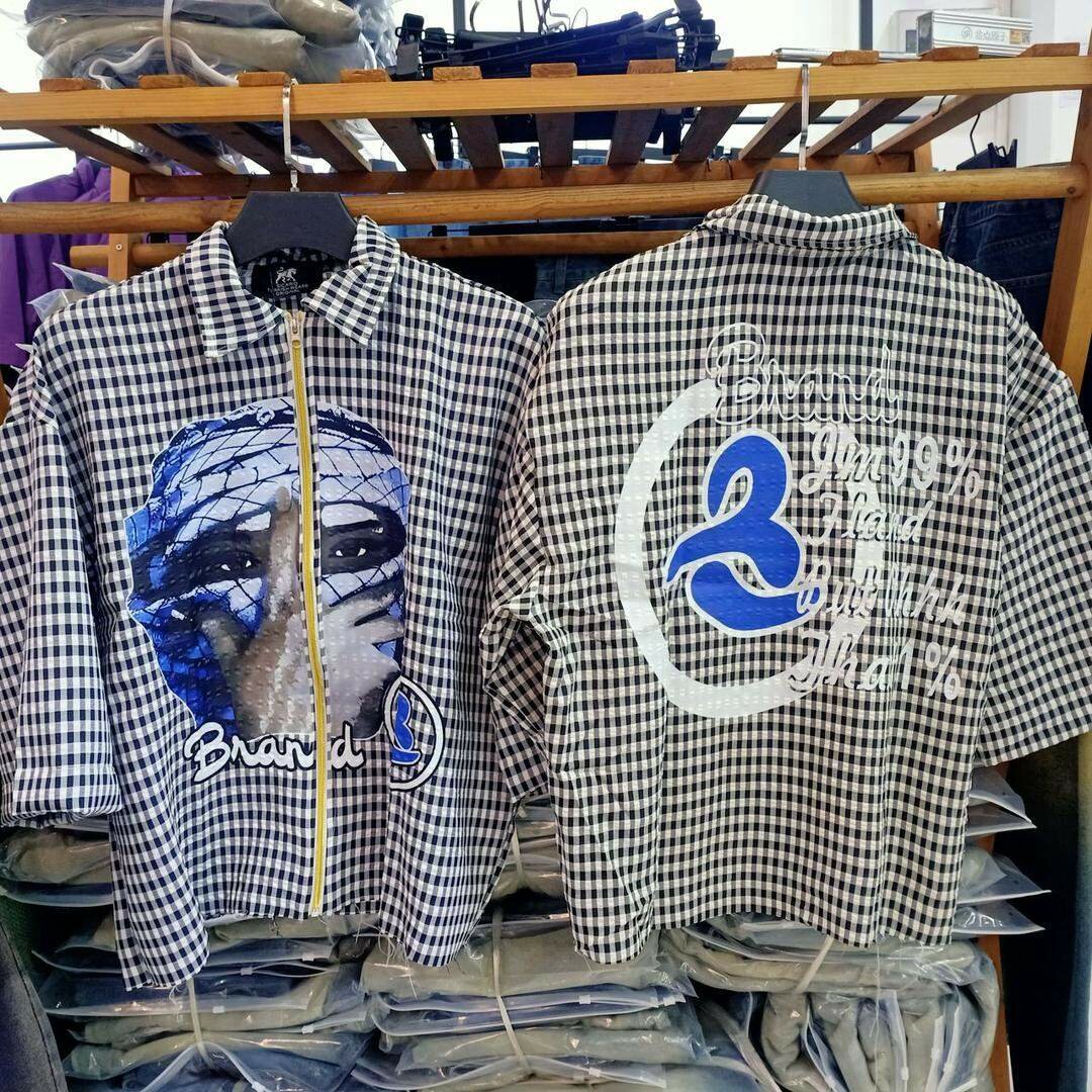 Chemises à carreaux graphiques