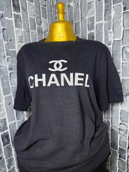 T-shirt noir classique