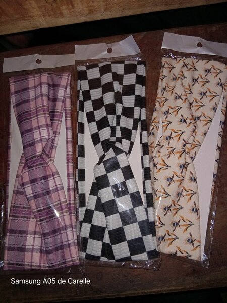 Lot de bandeaux imprimés