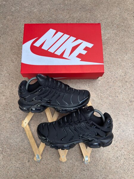 Nike Air Max TN Noir